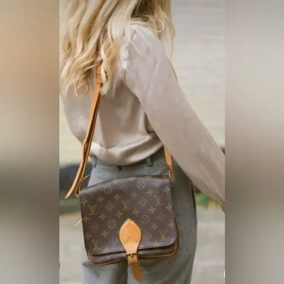 AUTHENTIC LOUIS VUITTON CARTOUCHIERE MM SHOULDER CROSSBODY BAG MONOGRAM 8904SL - Picture 13 of 13